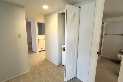 Copropriété à vendre à Port Charlotte, Floride: 2 chambres, 83.52 m2 № 2203025 - photo 16