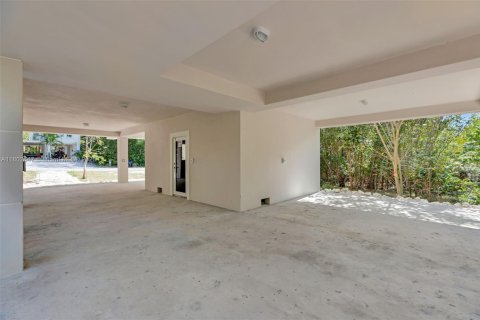 House in Key Largo, Florida 3 bedrooms, 134.52 sq.m. № 1730578 - photo 5