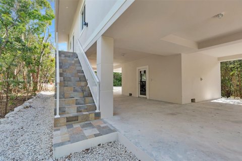 House in Key Largo, Florida 3 bedrooms, 134.52 sq.m. № 1730578 - photo 6