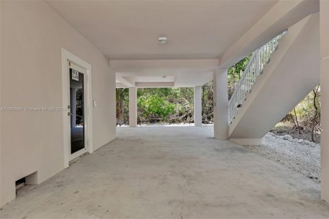House in Key Largo, Florida 3 bedrooms, 134.52 sq.m. № 1730578 - photo 7