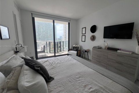 Condominio en venta en Miami, Florida, 1 dormitorio, 79.06 m2 № 2077033 - foto 8