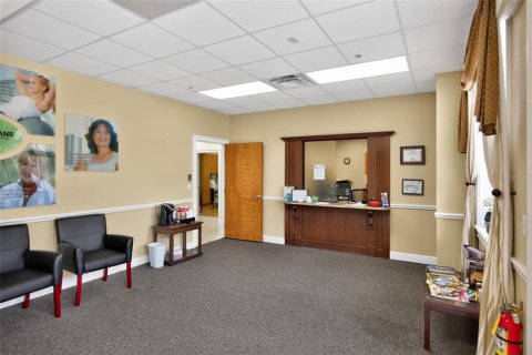 Commercial property in Lady Lake, Florida 373.47 sq.m. № 2195413 - photo 5