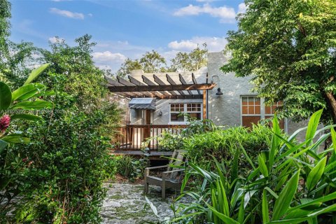 Villa ou maison à vendre à Miami, Floride: 3 chambres, 166.57 m2 № 2000014 - photo 2