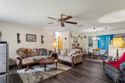 Casa en venta en Citrus Springs, Florida, 2 dormitorios, 110.55 m2 № 2204709 - foto 4