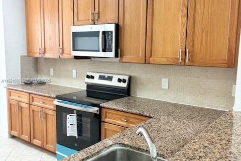 Condominio en venta en Boynton Beach, Florida, 3 dormitorios, 148.74 m2 № 1984587 - foto 14