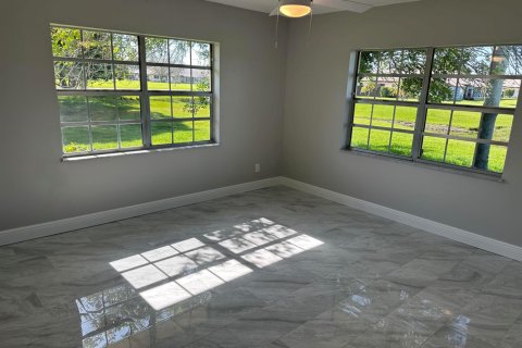 Condominio en venta en St. Lucie, Florida, 2 dormitorios, 114.55 m2 № 2084888 - foto 8
