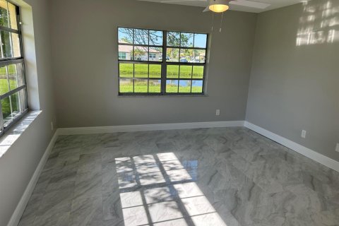 Condominio en venta en St. Lucie, Florida, 2 dormitorios, 114.55 m2 № 2084888 - foto 9