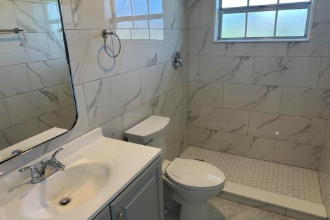 Condominio en venta en St. Lucie, Florida, 2 dormitorios, 114.55 m2 № 2084888 - foto 13