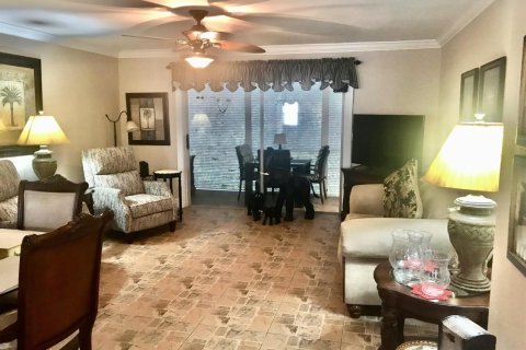 Condo in Hallandale Beach, Florida, 1 bedroom  № 2188913 - photo 6