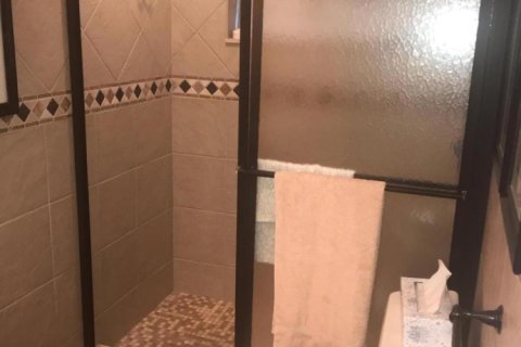 Condo in Hallandale Beach, Florida, 1 bedroom  № 2188913 - photo 25