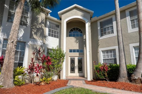 House in Odessa, Florida 5 bedrooms, 343 sq.m. № 1584122 - photo 6