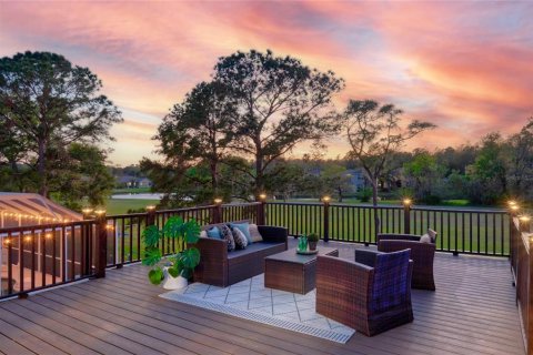 House in Odessa, Florida 5 bedrooms, 343 sq.m. № 1584122 - photo 5