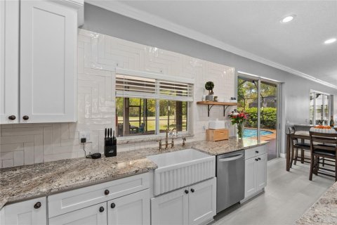House in Odessa, Florida 5 bedrooms, 343 sq.m. № 1584122 - photo 19