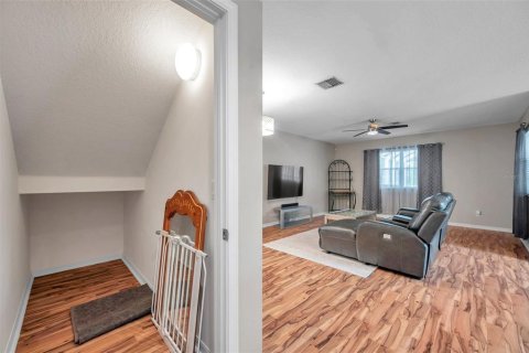 House in Hudson, Florida 3 bedrooms, 157.38 sq.m. № 1815480 - photo 20