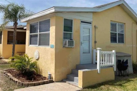 Condominio en venta en New Smyrna Beach, Florida, 1 dormitorio, 32.52 m2 № 1539168 - foto 1