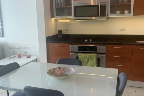 Copropriété à vendre à Miami, Floride: 1 chambre, 68.28 m2 № 1968195 - photo 5