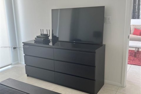 Copropriété à vendre à Miami, Floride: 1 chambre, 68.28 m2 № 1968195 - photo 8