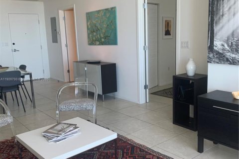 Copropriété à vendre à Miami, Floride: 1 chambre, 68.28 m2 № 1968195 - photo 4