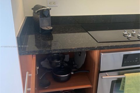 Copropriété à vendre à Miami, Floride: 1 chambre, 68.28 m2 № 1968195 - photo 22