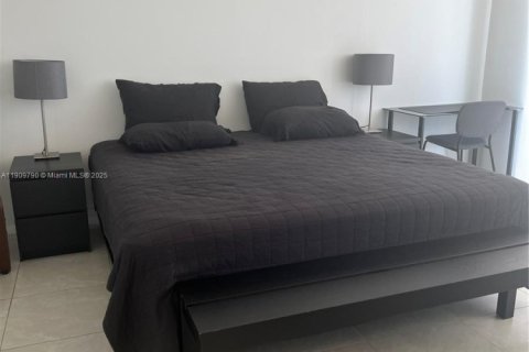 Copropriété à vendre à Miami, Floride: 1 chambre, 68.28 m2 № 1968195 - photo 9