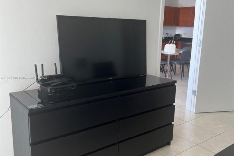 Copropriété à vendre à Miami, Floride: 1 chambre, 68.28 m2 № 1968195 - photo 14