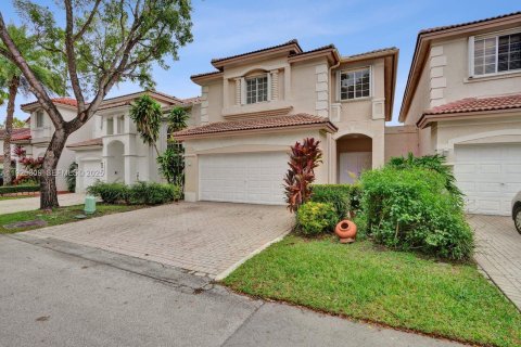 Купить виллу или дом в Дорал, Флорида 4 спальни, 195.56м2, № 1986836 - фото 3