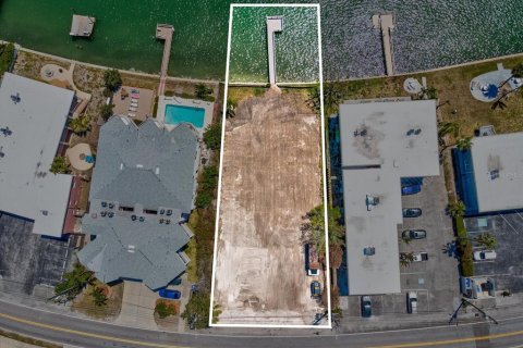 Land in Treasure Island, Florida № 2131134 - photo 3