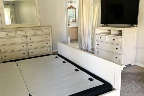 Casa en venta en Eustis, Florida, 3 dormitorios, 172.71 m2 № 1787473 - foto 19