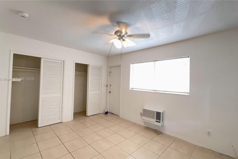 Apartment in Fort Lauderdale, Florida 1 bedroom № 1979610 - photo 2