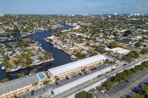 Condominio en venta en Pompano Beach, Florida, 1 dormitorio, 51.1 m2 № 2010856 - foto 5