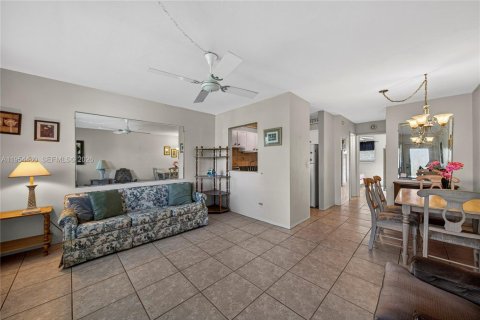 Condominio en venta en Pompano Beach, Florida, 1 dormitorio, 51.1 m2 № 2010856 - foto 7