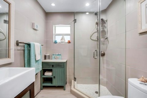 House in Fort Lauderdale, Florida 3 bedrooms, 131.74 sq.m. № 2063239 - photo 24