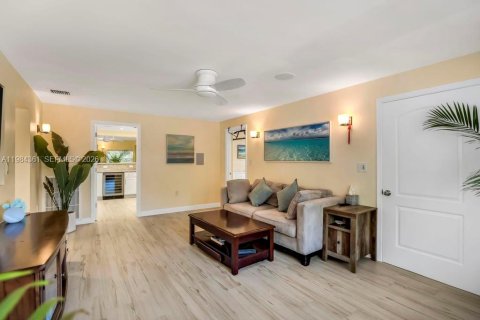 House in Fort Lauderdale, Florida 3 bedrooms, 131.74 sq.m. № 2063239 - photo 12