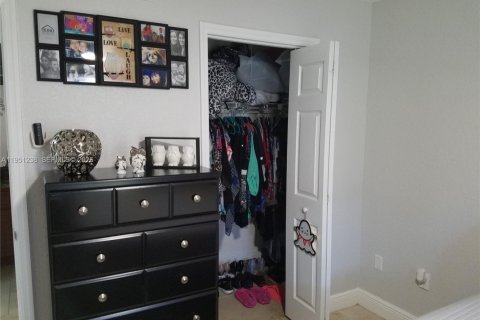 Снять в аренду кондоминиум в Майами, Флорида 1 спальня, 54.44м2, № 2007260 - фото 9