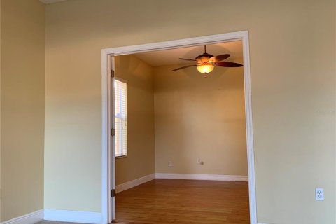 Villa ou maison à vendre à Tampa, Floride: 4 chambres, 248.23 m2 № 2418947 - photo 19