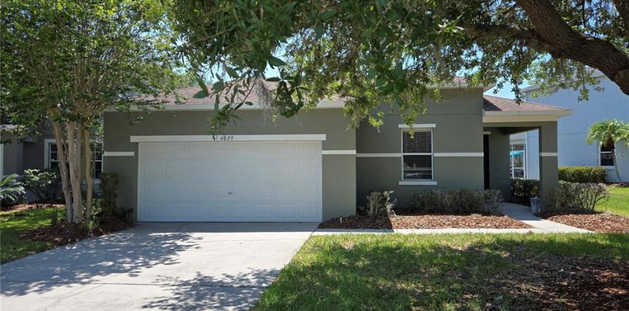 Casa en Lakeland, Florida 3 dormitorios, 159.42 m2 № 2106105