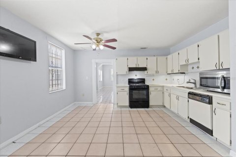 Casa en venta en Tampa, Florida, 3 dormitorios, 127.93 m2 № 1690033 - foto 10