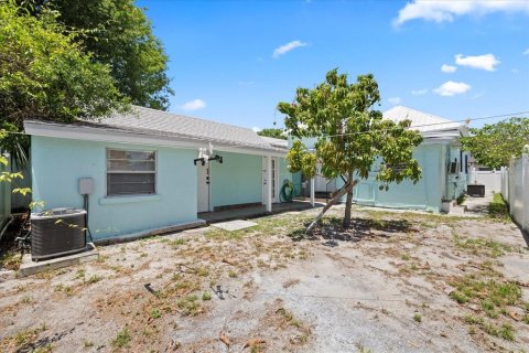 Casa en venta en Tampa, Florida, 3 dormitorios, 127.93 m2 № 1690033 - foto 24