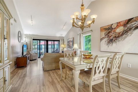 Copropriété à vendre à Sarasota, Floride: 2 chambres, 108.97 m2 № 2416844 - photo 3