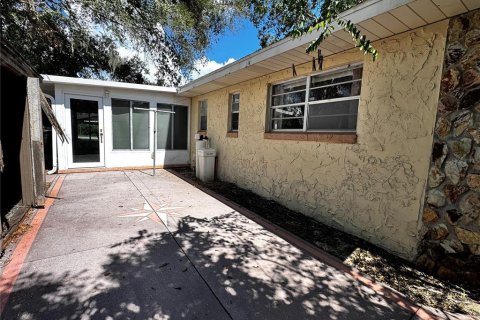 House in Belleview, Florida 3 bedrooms, 150.87 sq.m. № 2394254 - photo 16