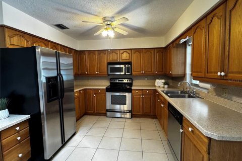 House in Belleview, Florida 3 bedrooms, 150.87 sq.m. № 2394254 - photo 5