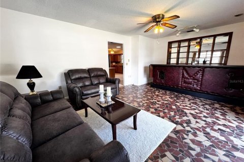 House in Belleview, Florida 3 bedrooms, 150.87 sq.m. № 2394254 - photo 8