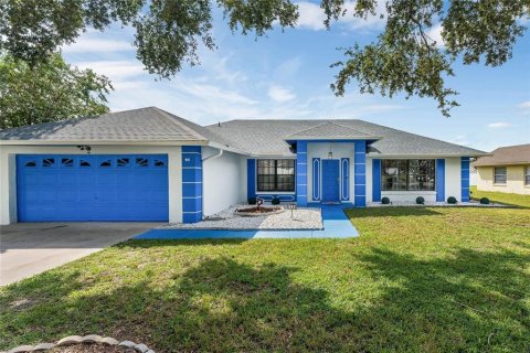 Casa en venta en Kissimmee, Florida, 3 dormitorios, 183.11 m2 № 1901229 - foto 1