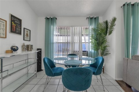 Casa en venta en Kissimmee, Florida, 3 dormitorios, 183.11 m2 № 1901229 - foto 10