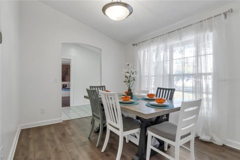 Casa en venta en Kissimmee, Florida, 3 dormitorios, 183.11 m2 № 1901229 - foto 12
