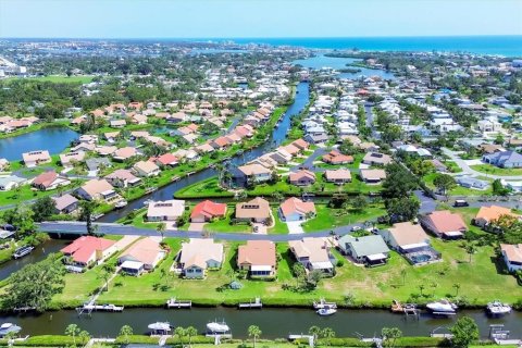 House in Nokomis, Florida 3 bedrooms, 201.97 sq.m. № 1783412 - photo 2