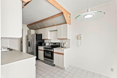 Copropriété à vendre à Aventura, Floride: 2 chambres, 168.15 m2 № 2082892 - photo 10