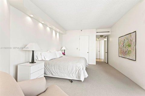 Copropriété à vendre à Aventura, Floride: 2 chambres, 168.15 m2 № 2082892 - photo 13