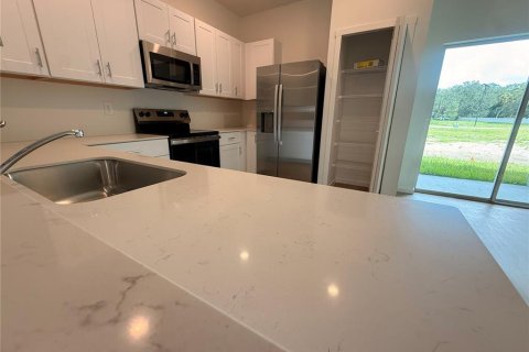 Touwnhouse à louer à Tampa, Floride: 3 chambres, 151.8 m2 № 2387593 - photo 13