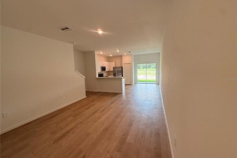 Touwnhouse à louer à Tampa, Floride: 3 chambres, 151.8 m2 № 2387593 - photo 7